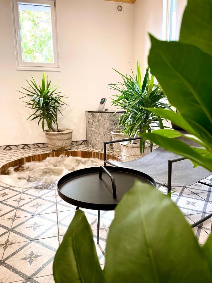 Ráday 4 Apartmanok - Namaste Hajdúszoboszló Esterno foto